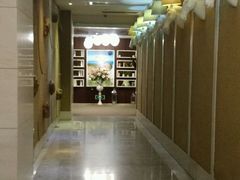 -汤泉良子·沐足·颂钵疗愈·SPA(珠江新城店)