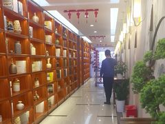 -香山湖渔家大院