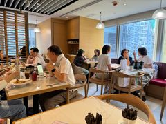-La-Serene Café