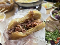 -闫家驴肉老店(华电一校店)
