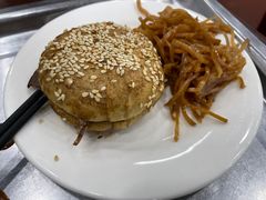 -护国寺小吃(东四店)