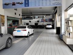 -上海和裕一汽丰田4S店(七宝店)