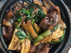 猪蹄焖凤爪-熠盛粤味·顺德桑拿鸡(永康路店)