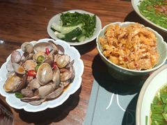 -八月美食小馆(银泰城总店)
