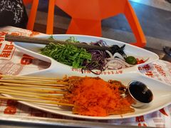 -威记烧嘢·南宁烧烤·超级生牛(绿地店)