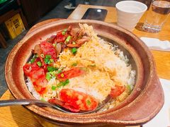 腊肉煲仔饭-周锦记广式餐厅