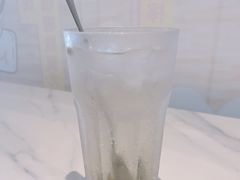 鹹檸七-百乐门粉面店(二龙喉分店)