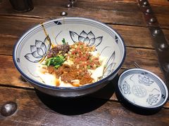 -陈仓老街美食天地