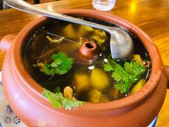 野生菌汽锅鸡-小厨子私房菜·云南美食店
