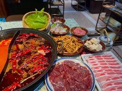 -鸿姐老火锅(花园路店)