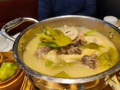 一品胡椒猪肚鸡-避风塘(百联东郊店)