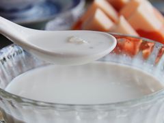 牛奶西米露-广信牛奶甜品世家(台东店)
