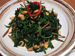青年拌菜-青年公社烤鸭(宝杨宝龙广场店)