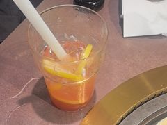 -锅飘飘·东北铁锅炖(雨花客厅店)