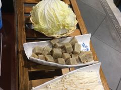 -亿诣蝎府炸酱面羊蝎子火锅(酷车小镇店)