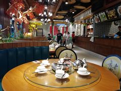 大堂-老长沙湘菜馆(凤凰路店)