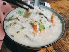 -珍记海鲜粥·海鲜粉