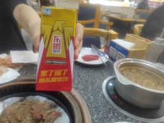 -锤头鲨毛肚海鲜烤肉自助餐厅(国购广场店)