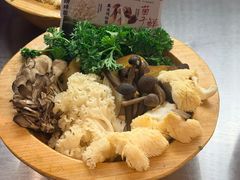 -楠小云·云南鲜菌·鲜牛自助火锅(九眼桥店)