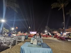 -亚龙湾希尔顿自助餐厅·海鲜·烧烤·沙滩BBQ·现场乐队