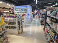 -综合保税区进口商品直销中心(新百店)