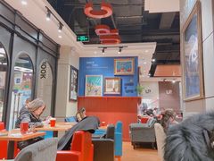 -西西弗书店&矢量咖啡(壹方购物中心店)