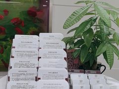 -雅悦齿科(顾村公园店)