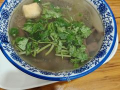 -叶新小吃店(来凤小区总店)