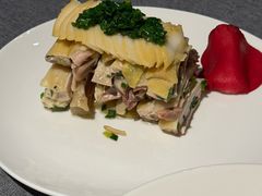 -HOMES上海本帮菜(襄阳公园店)