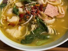 -酸小七(国华广场店)