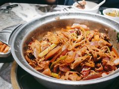 -禄婶鸡煲·打边炉