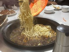 -日新铁锅焖面(坝上店)