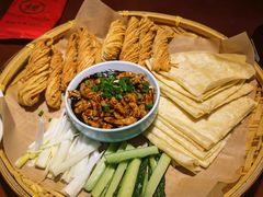 新派京酱肉丝-魏铭鱼头捞饭(晋阳路店)