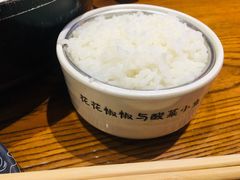 -渝是乎酸菜鱼·川渝小炒(新世界百货望京店)