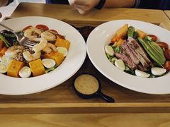 -F+轻食健身赋能空间(中华北路国贸商场店)