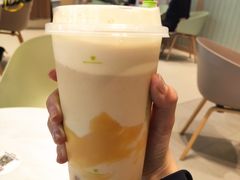 -奈雪的茶(华侨城创意园店)