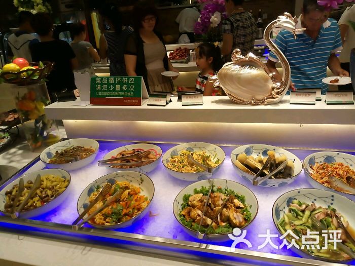 阿尔卑斯比萨牛排自助西餐厅(凯德广场店)图片 - 第1张