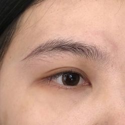 -一个差评成就的纹眉店