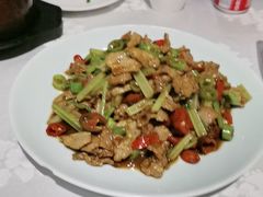 -鄱阳湖·江西小炒·瓦罐煨汤(五道口店)