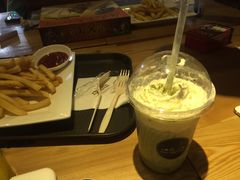 -Who乎coffee&bar