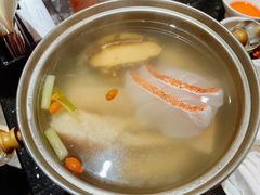 -半岛翡丽海鲜自助餐厅(观风亭店)