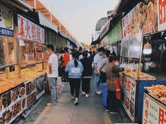 -大学城夜市大排档(凤栖路店)