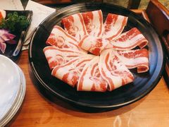 -唯成•韩国炭火烤肉 유성고기