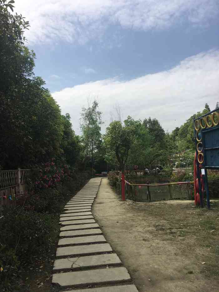 蕃米创意农场-"在三道堰,网上团购的29.9的门票可以."-大众点评移动版