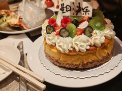 -广州万富希尔顿酒店·感趣自助餐厅·金秋蟹宴生蚝海鲜刺身