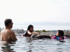 -七彩云南古滇温泉山庄