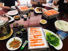 -东江湖游水三文鱼美食城