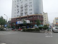 -红人馆造型十添