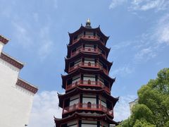 -绳金塔
