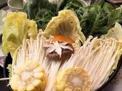 -椰子营·椰子鸡火锅(万象里店)